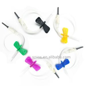 Безопасность иглы бабочки притяжки крови больницы с переходником Luer