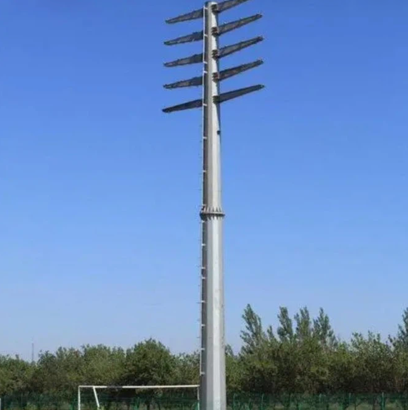 Earthquake Resistant Transmission Line Tower Customized Steel Monopole Tower For Rapid Deployment