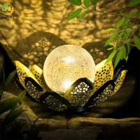 Les lumières extérieures solaires imperméables crépitent verre Lotus Decoration de globe