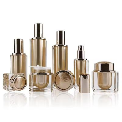 Bouteilles et bocaux cosmétiques personnalisés 5 ml - 500 ml