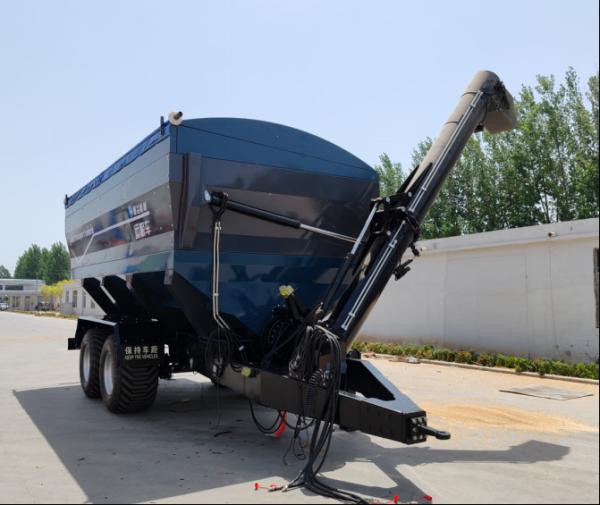 Automatic Grain Cart Agricultural Machinery For Farmland