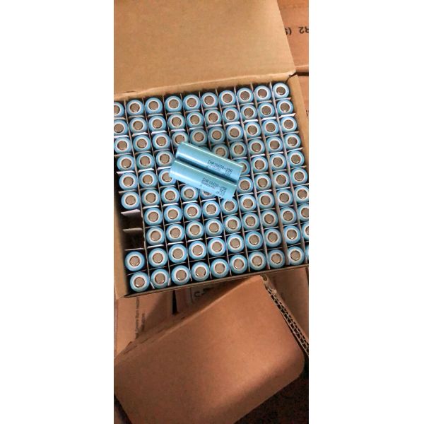 MSDS Flat Top 18650 Lithium Battery 3.7 V 2500mah Rechargeable Battery