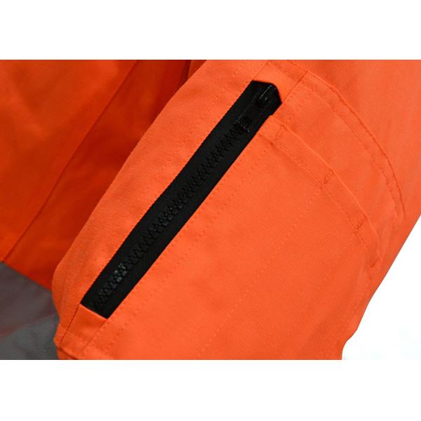 Water And Wind Proof Outdoor Clothing Two Pieces Jacket With Hood