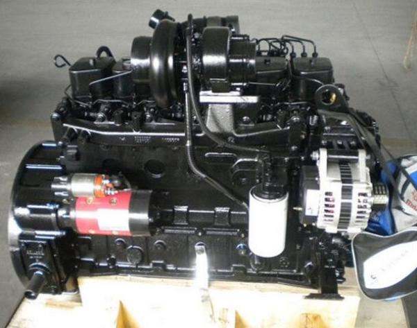 Water Cooled Cummins Turbocharged Diesel Truck Engine ISC8.3-230E40A 169KW / 2100RPM