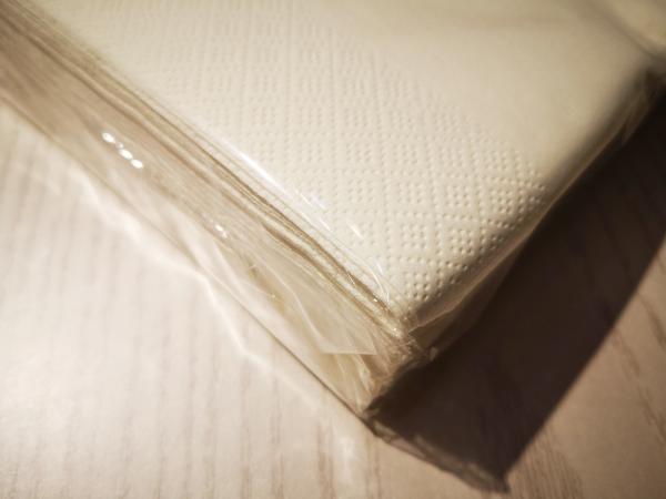 Disposable Colored Napkins Strong Flexibility Skin Friendly No Crumbs