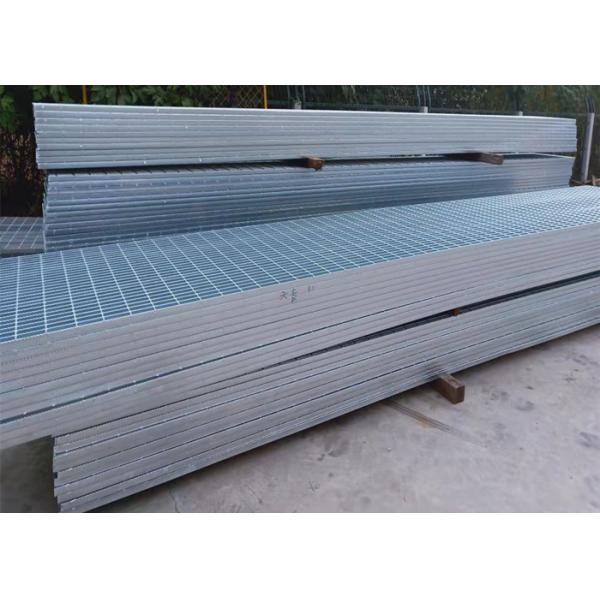 Las rejillas galvanizadas industriales de la chapa galvanizaron la reja abierta del piso de acero