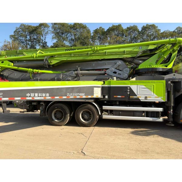 Used 2019 Zoomlion ZLJ5350THBBE 49m Concrete Pump