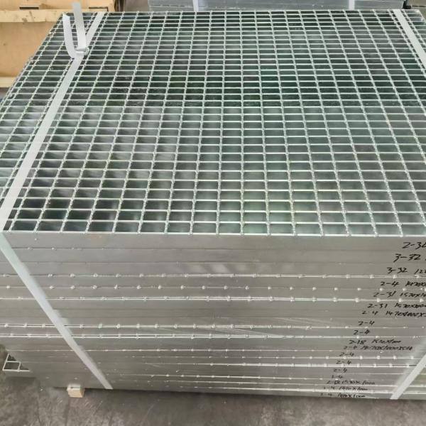 Galvanized Steel Grating, Superior Rust-Proof Performance