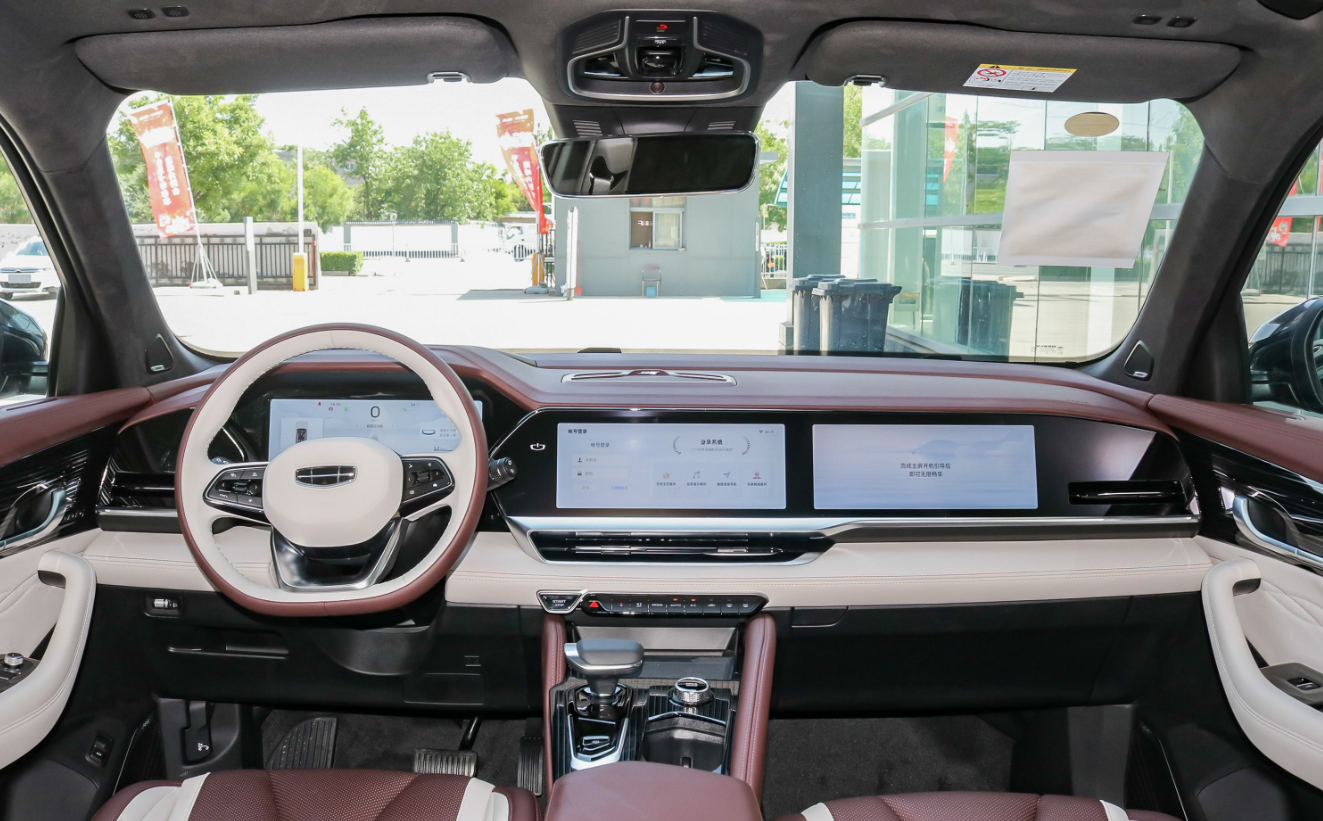 Флагманская модель 4WD Geely Vehicle Geely Xingyue L 2021 2.0TD SUV 5 Door 5 Seats