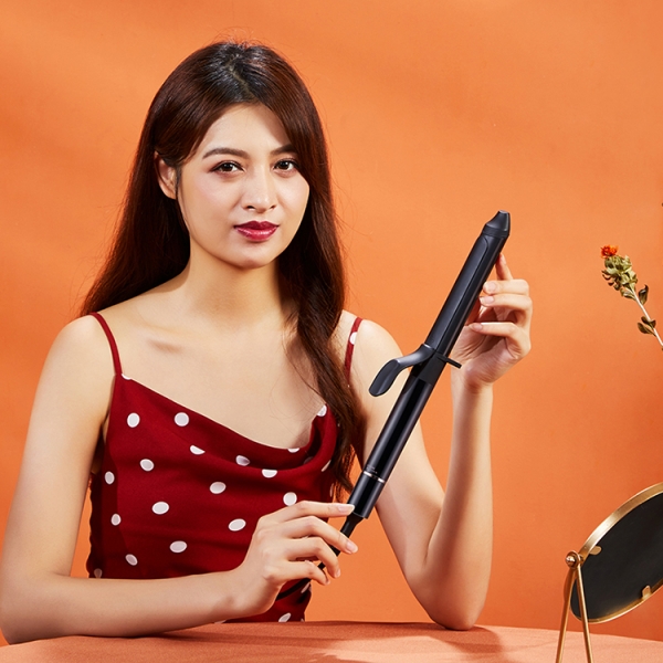 Ceramic Spiral Curling Iron Long Barrel Curling Iron Adjustable Fast Heating