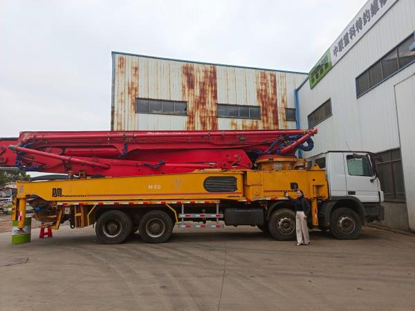 Promoción Venta de bomba de hormigón usada Putzmeister 56m con proceso de mecanizado hidráulico