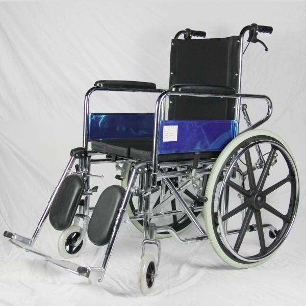 Multi - Function Aluminum Manual Wheelchair With Detachable Elevating Footrest U Shape Commode Seat