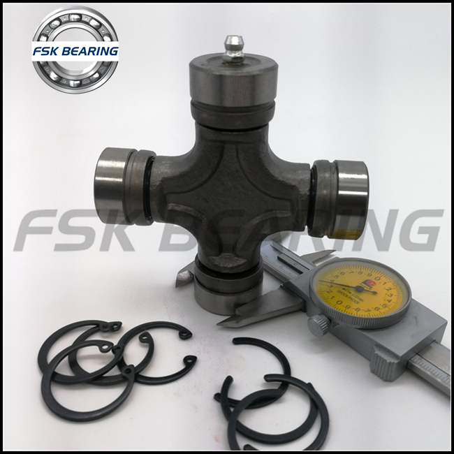 Smooth‑Rotating GUIS 74 Universal Joint Cross Assembly Vehicle Transmission Repair Component