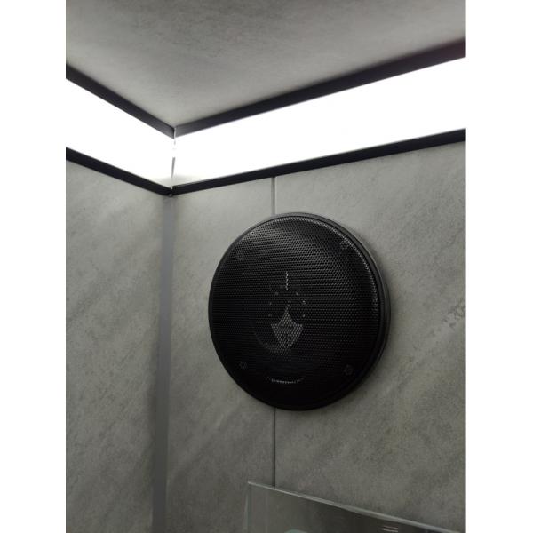 Luxury Mobile Toilet Trailer with 1 Year Warranty and Extruded Insulation Board Fiberglass Construction