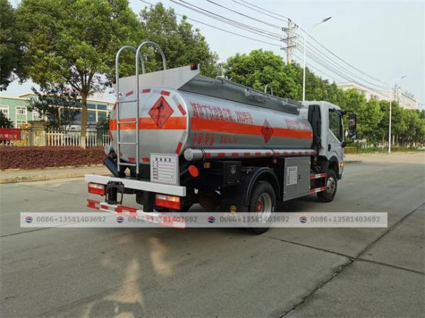 2024 New Type Dongfeng Fuel Oil Tanker Truck Price 6CBM Fuel Bowser Mobile