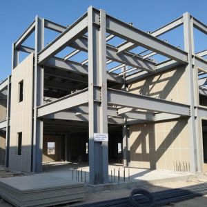 Earthquake Resistant Prefab Metal Building Painted / Galvanized Steel Frame