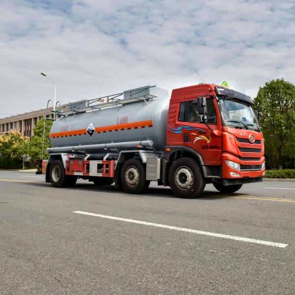 2 Passenger FAW 6*2 Corrosive Tank Truck L4BH Design Code 14.5m3 Capacity
