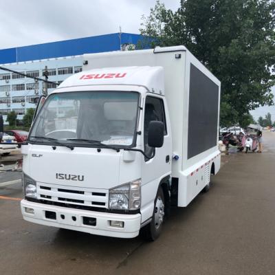 Isuzu P5 P6 P4 Caminhão montado LED Display 3840 * 1728mm Mobile LED Screen Trailer 102HP