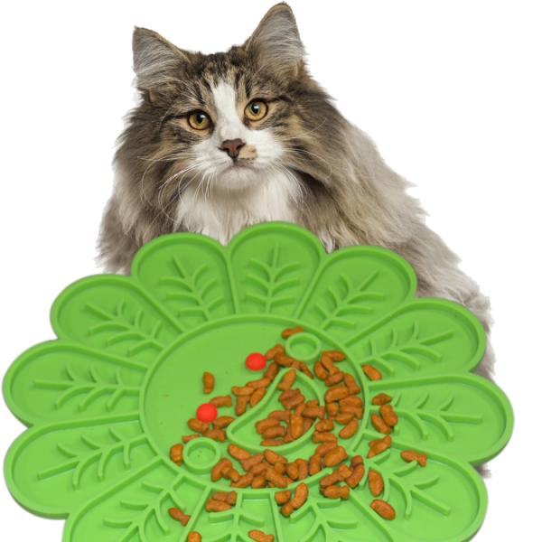 Durable Dog Slow Feeder Lick Pad Anti Tear Silicone Pet Food Mat