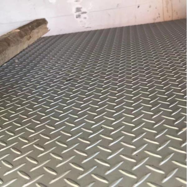 304 Stainless Steel Checkered Plate Rice Patteren Anti-Slip Stainless Sheets