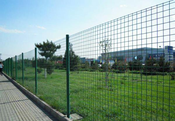 Welded Wire Mesh Panel Professional Fence Panel Factory Low Price in Stock