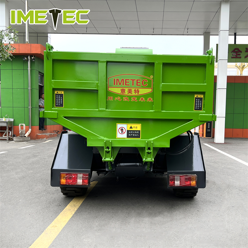 Automatic Heavy Duty Cow Manure Collector Scraper Truck ODM
