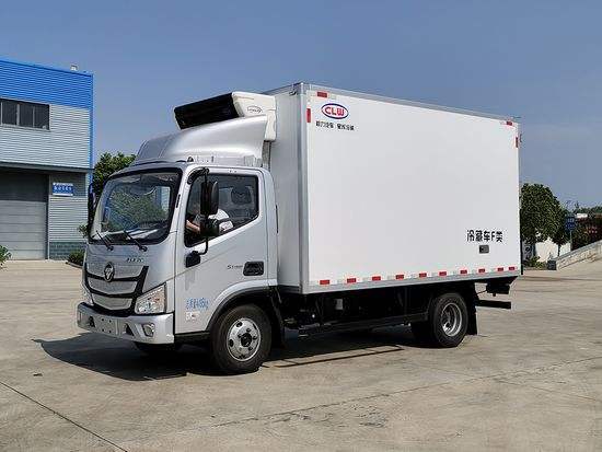 Factory Price Dongfeng Foton 5tons 4*2 Mini Refrigerator Truck for Sale