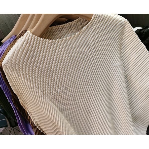 Women's Loose-Fitting Batwing Sleeve T-Shirt for Spring Summer Casual New Solid Color Dragon Scale Design