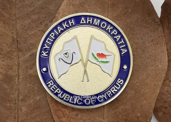 1.75 Inch Personalized Coins For Police And Army , Navy Custom Made Gold Coins