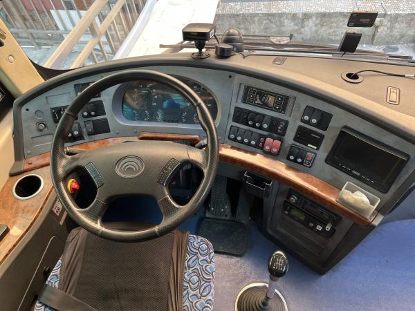 Transmissão manual Autocarros pré-propriedade 47 lugares Euro 4 LHD Autobus turístico de segunda mão