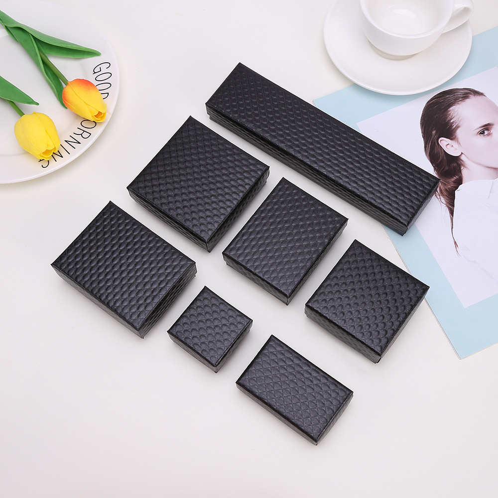 600gsm to 1800gsm Material Thickness Decorative Jewelry Box Velvet Insert Included Suitable for Jewelry Display and Storage