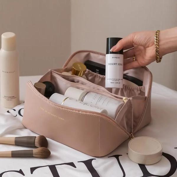 Large Capacity Travel Cosmetic Bags Multifunctional Storage Makeup Bag PU Leather Makeup Bag