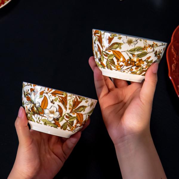 Turkish Style Porcelain Dinnerware Sets With Under Glazed Technique And Floral Design