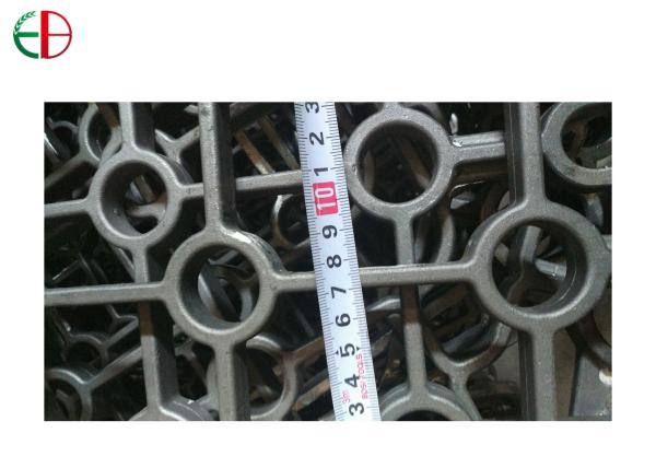Plateaux continus de matériel de four de montages de traitement thermique d'acier inoxydable