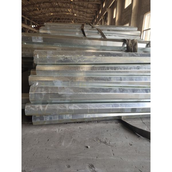 Octagonal Steel Street Lighting Pole , Tubular Electrical Utility Poles Anti Rust