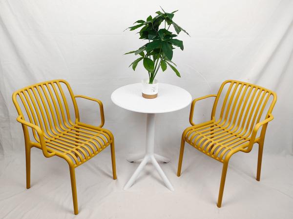 Modern Stackable PP Plastic Dining Chair for Home and Commercial Use