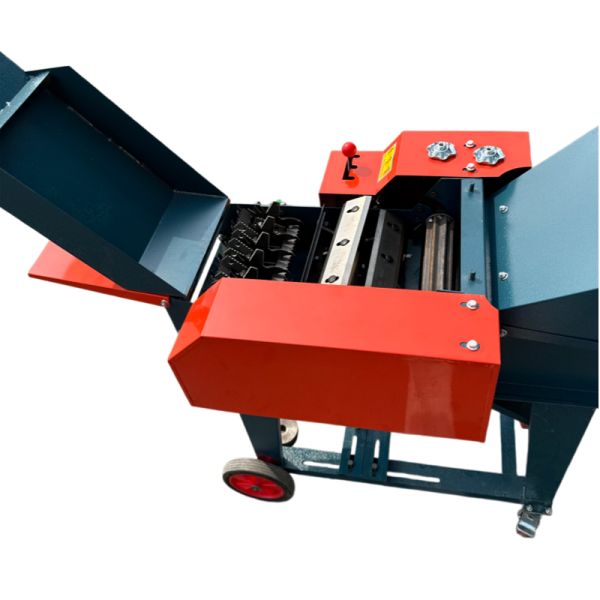 Grass Cutting And Silk Kneading Machine Corrosion Resistant Forage Processor
