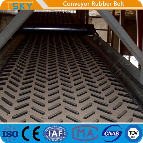 Diamond Grooved Granulated Pattern Chevron Conveyor Rubber Belt
