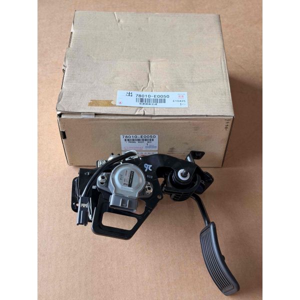 78010-E0050 S7801-01210 Accelerator pedal assembly FOR HINO 700