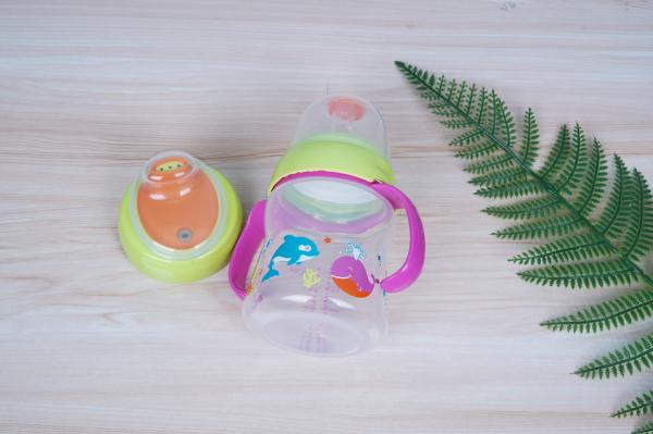 2 em 1 meses livre da sução BPA do bocal 6 copo de Sippy do bebê de 6 onças