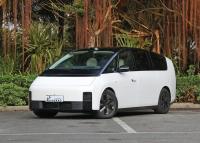 Lixiang Méga Véhicule électrique Fast Ship Smart Sport Automotive Motor Power EV Voiture