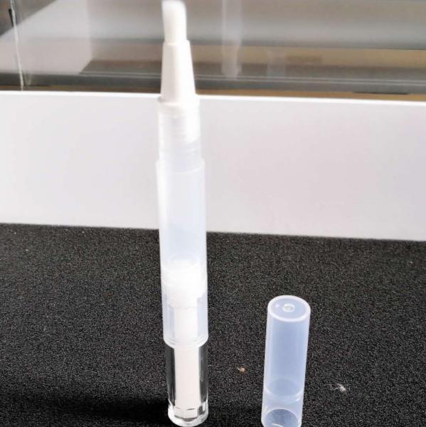 Pp Material Lip Gloss Pencil Transparent Color 121.5 * 15.9mm Oem Service