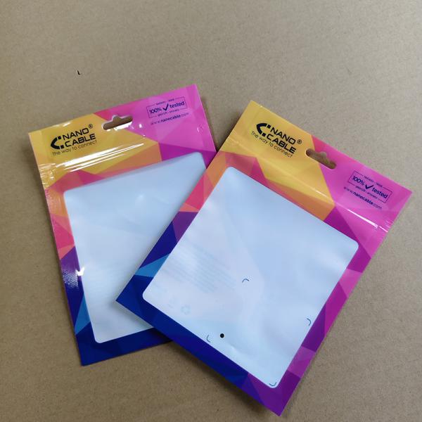 Transparent Window Sealed Bags Custom Printing Bulk Discounts for Electronic Accessories Packaging.