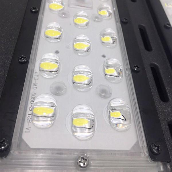 CB ENEC CE ROHS Certified Outdoor IP66 130w 150w 180w 200w Led street light Parking Area Light Fixture