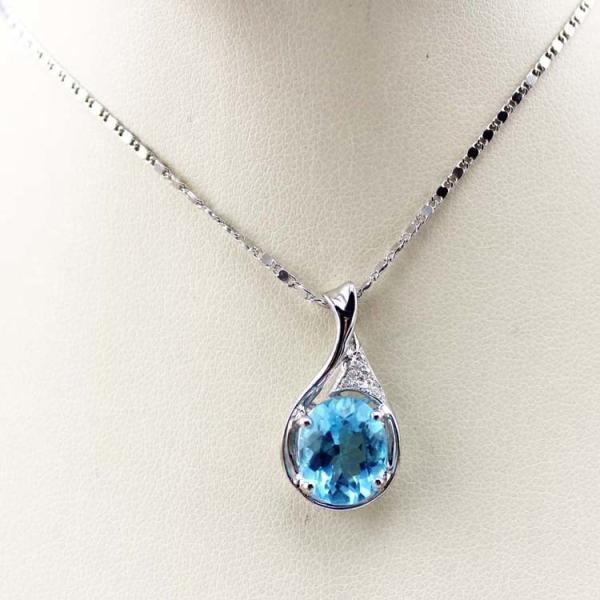 Sterling Silver 9mmX11mm Oval Purple Cubic Zirocnia Pendant (P33E)