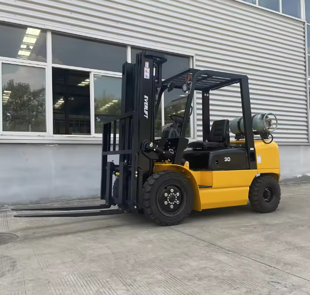 EVERLIFT EPA Двигатель 2,5 тонны 3 тонны вилочная погрузка Газ СПГ Бензинная вилочная погрузка 3500 кг с боковым переключателем