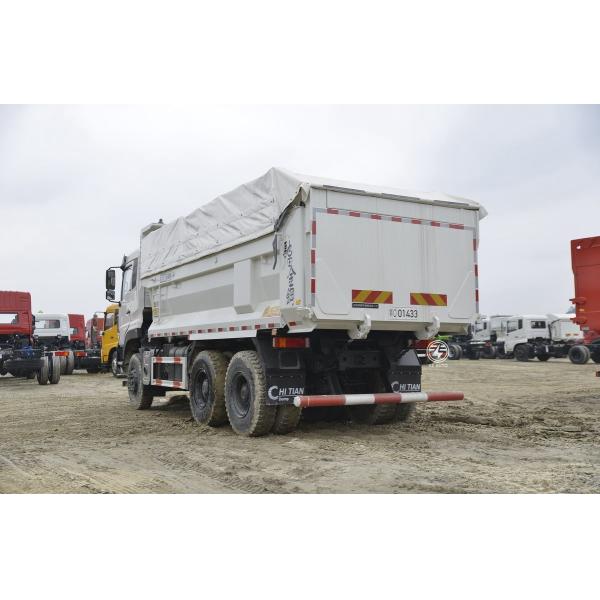 350 chevaux à la main gauche 10 roues Dongfeng 6X4 camion à bascule pour le dépôt de sable et de gravier