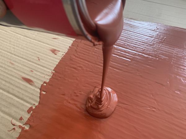 Multi Color Water Proofing Coating Paint With Traditional Design For Indoors
