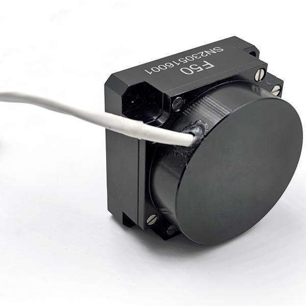 Giroscopio de fibra óptica 50 mm x 50 mm x 32 mm con rango de ±500°/s