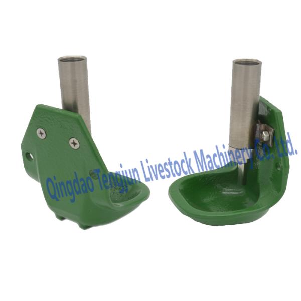 2 Holes Design Pig Water Bowl Auto With Stainless Steel Valve